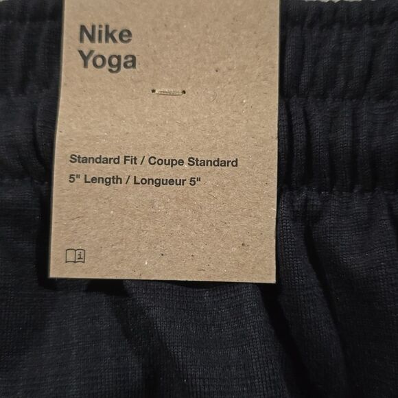 1284 NWT Nike Men's Black Elastic Waistband Yoga Dri-FIT Unlined Shorts - Picture 4 of 5